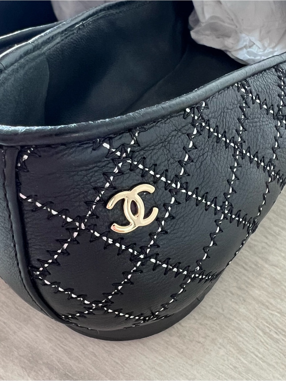 Chanel Black Zigzag & Contrast Diamond Moccasin Loafers - Picture 7 of 11